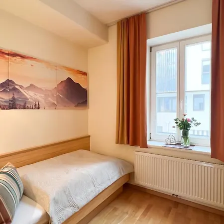 Мини-отель Gaestezimmer Karolina Doelsach