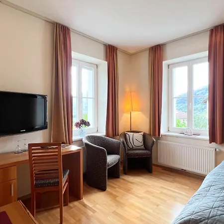 Gaestezimmer Karolina * Doelsach